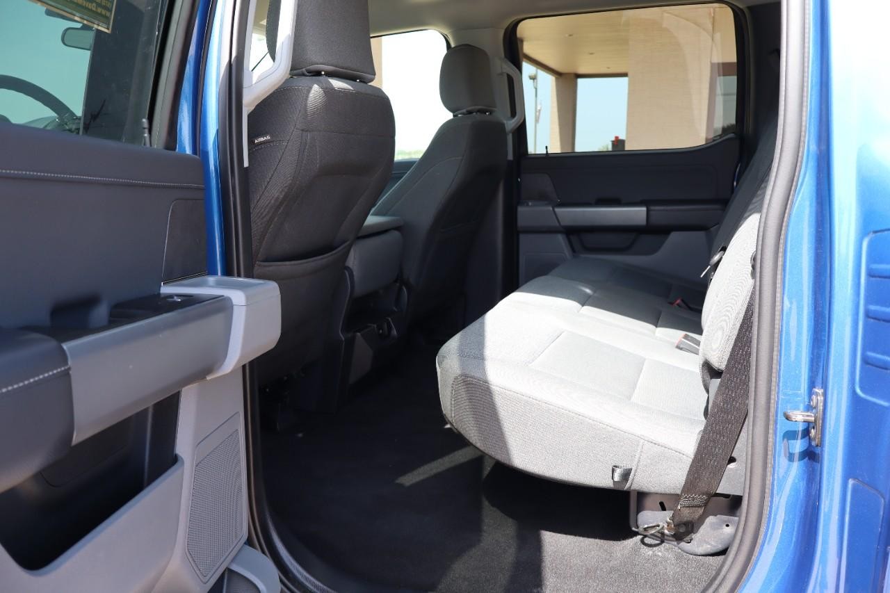 Ford F-150 Vehicle Full-screen Gallery Image 24