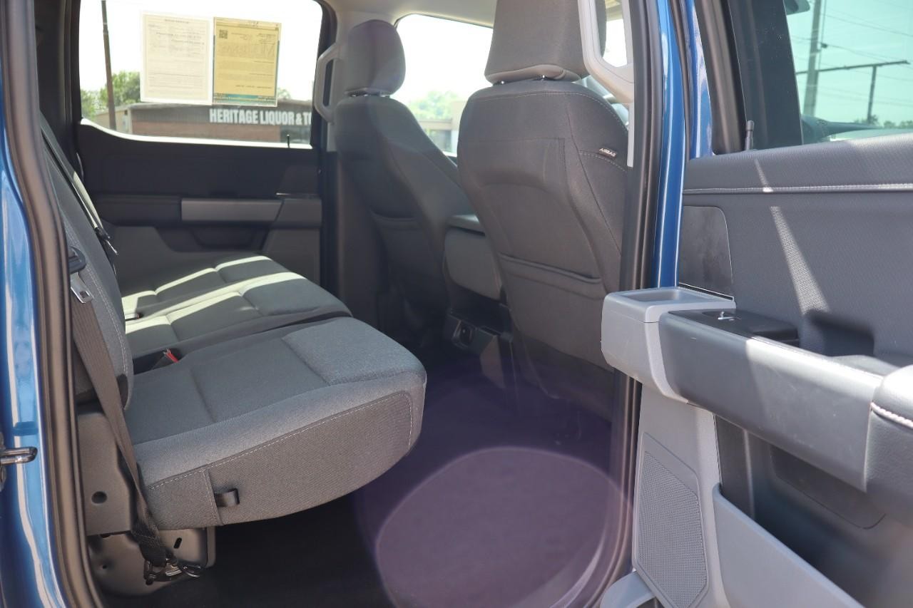 Ford F-150 Vehicle Full-screen Gallery Image 29