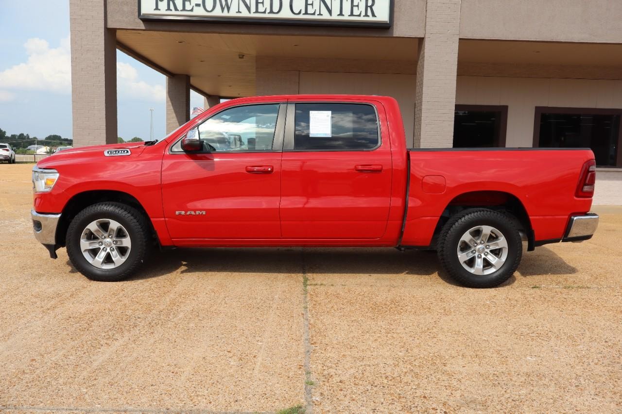 Ram 1500 Vehicle Full-screen Gallery Image 3