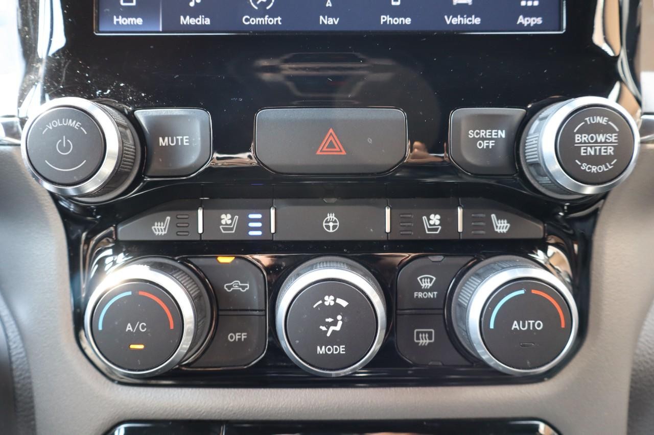 Ram 1500 Vehicle Full-screen Gallery Image 20