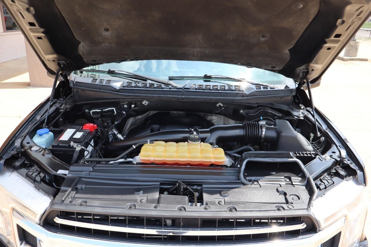 Ford F-150 Vehicle Full-screen Gallery Image 10