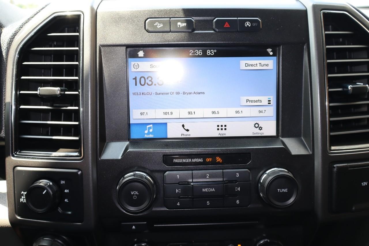 Ford F-150 Vehicle Full-screen Gallery Image 18