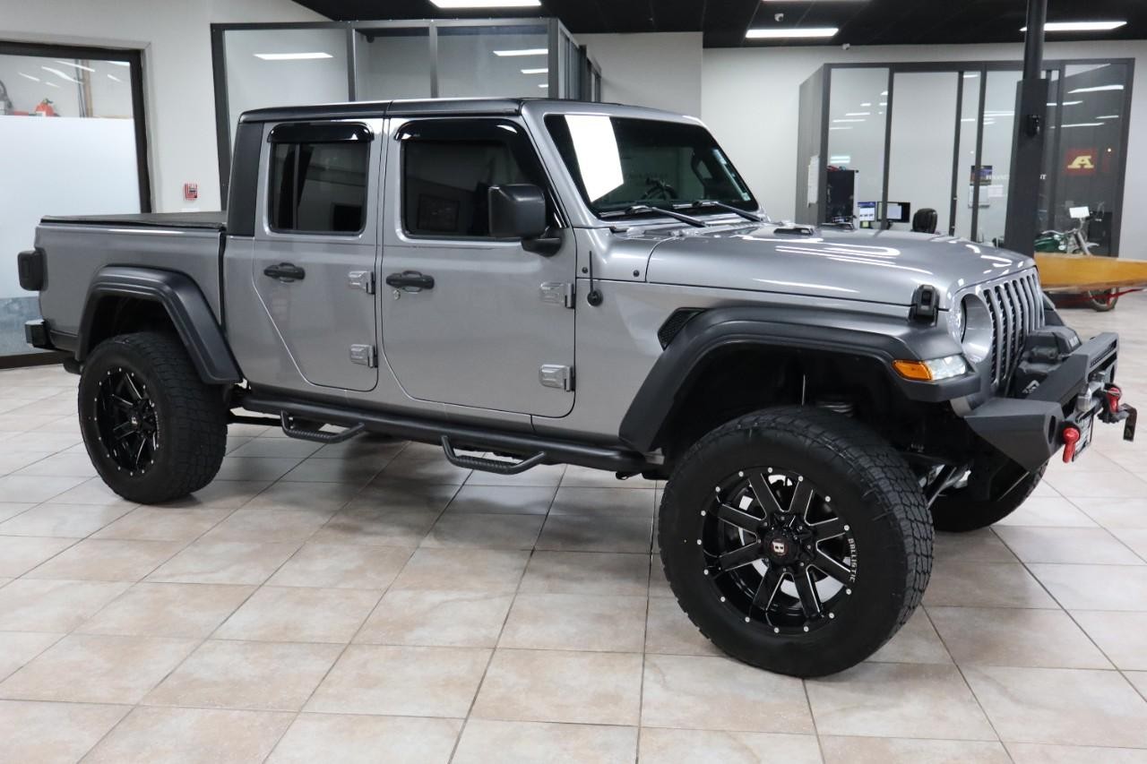 Jeep Gladiator Vehicle Full-screen Gallery Image 8