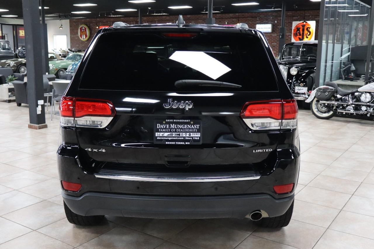 Jeep Grand Cherokee Vehicle Full-screen Gallery Image 5