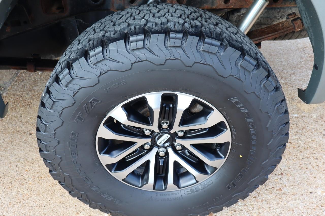 Ford F-150 Vehicle Full-screen Gallery Image 33