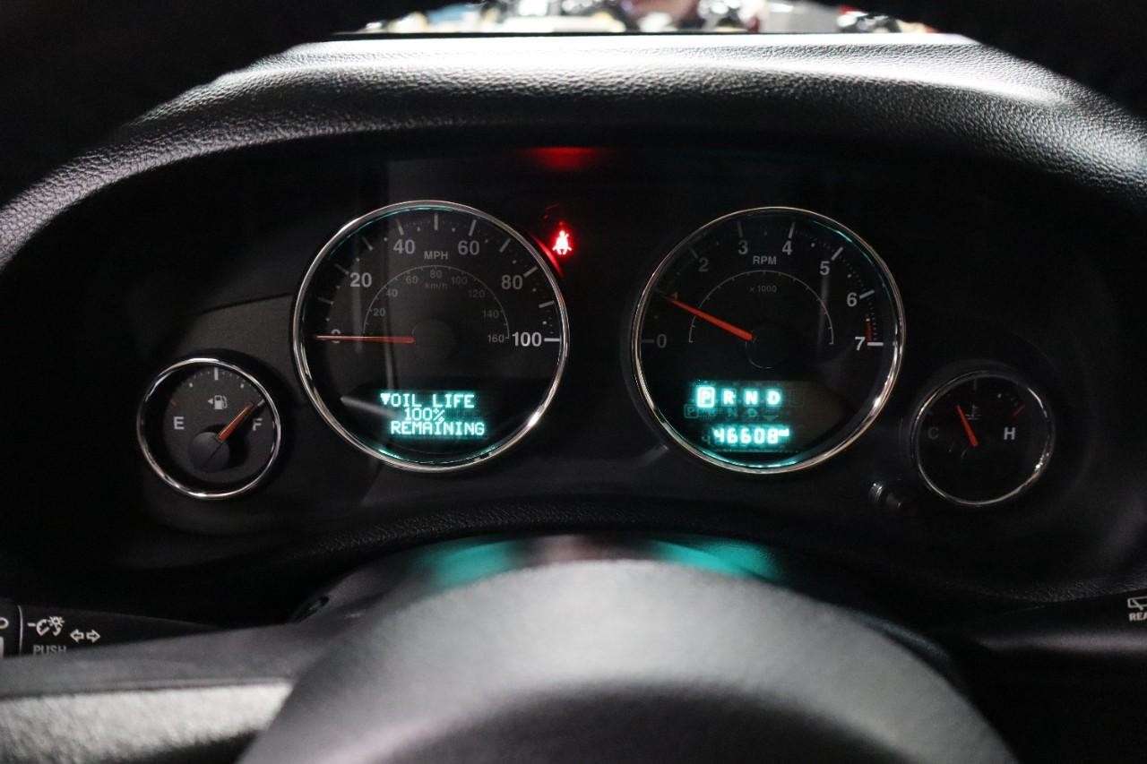 Jeep Wrangler JK Unlimited Vehicle Full-screen Gallery Image 13