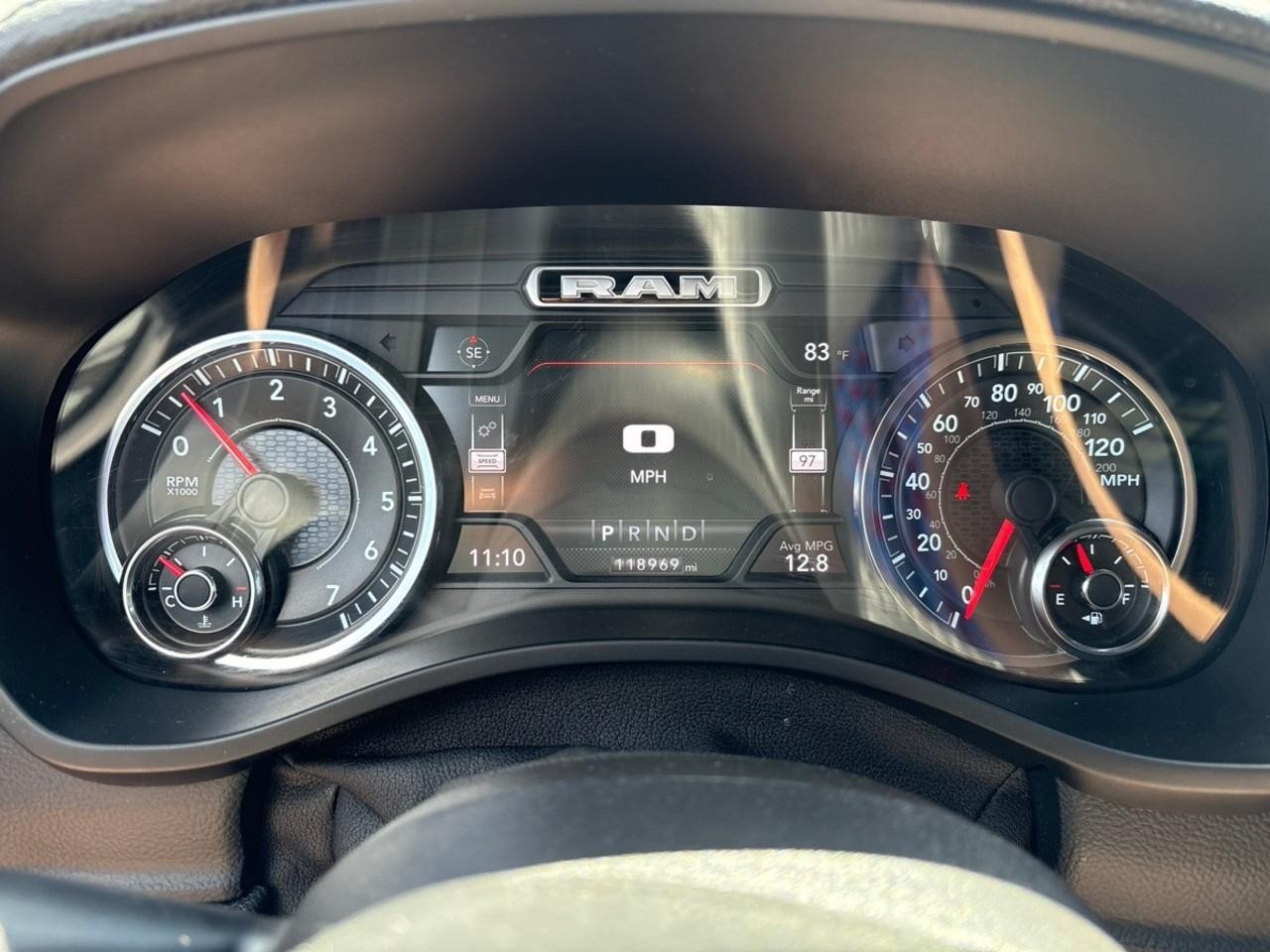 Ram 1500 Vehicle Full-screen Gallery Image 11