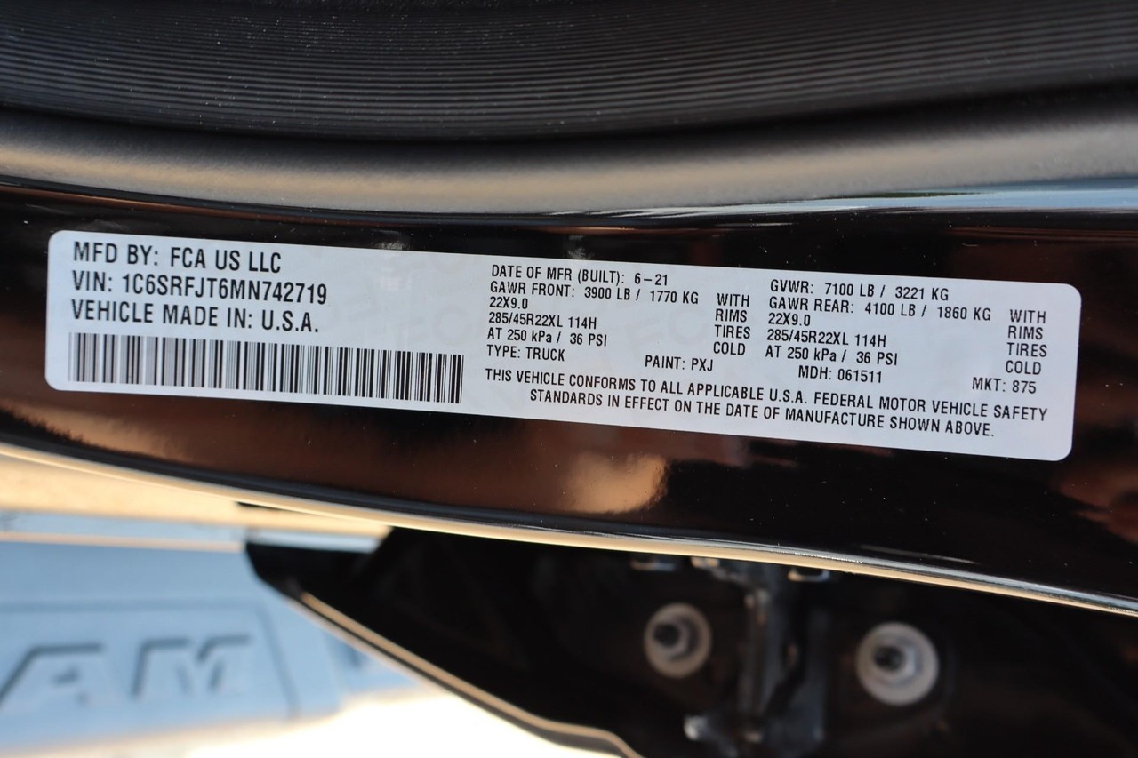 Ram 1500 Vehicle Full-screen Gallery Image 30