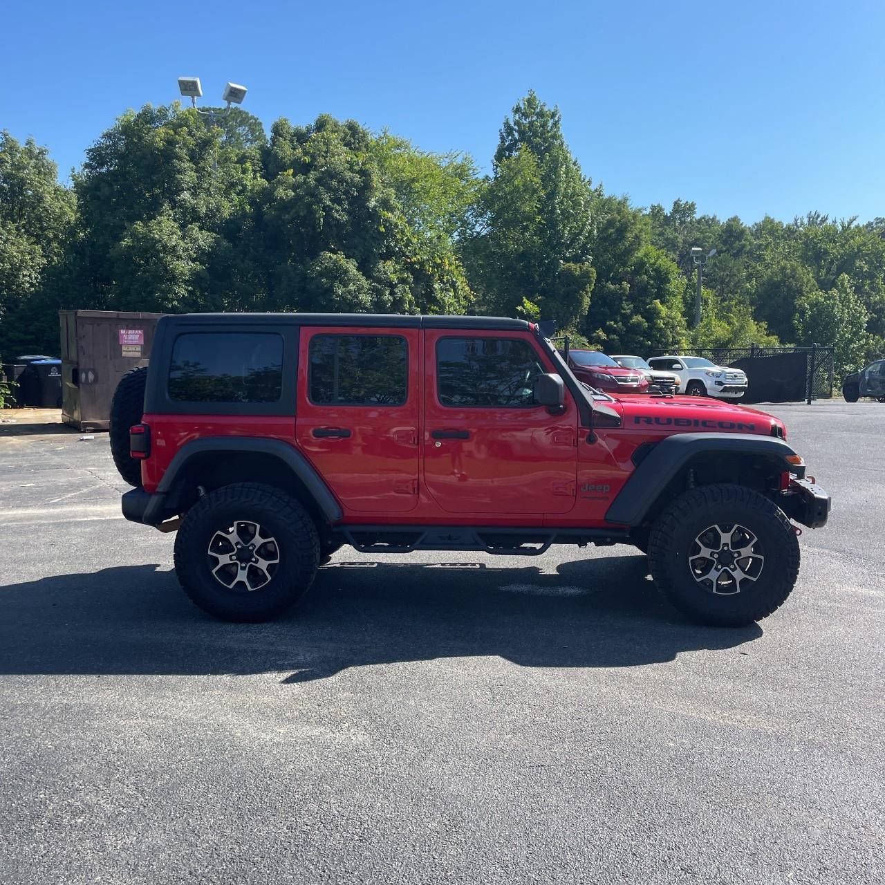 Jeep Wrangler Unlimited Vehicle Full-screen Gallery Image 6