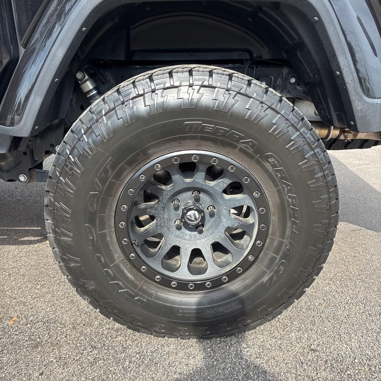 Jeep Gladiator Vehicle Full-screen Gallery Image 20