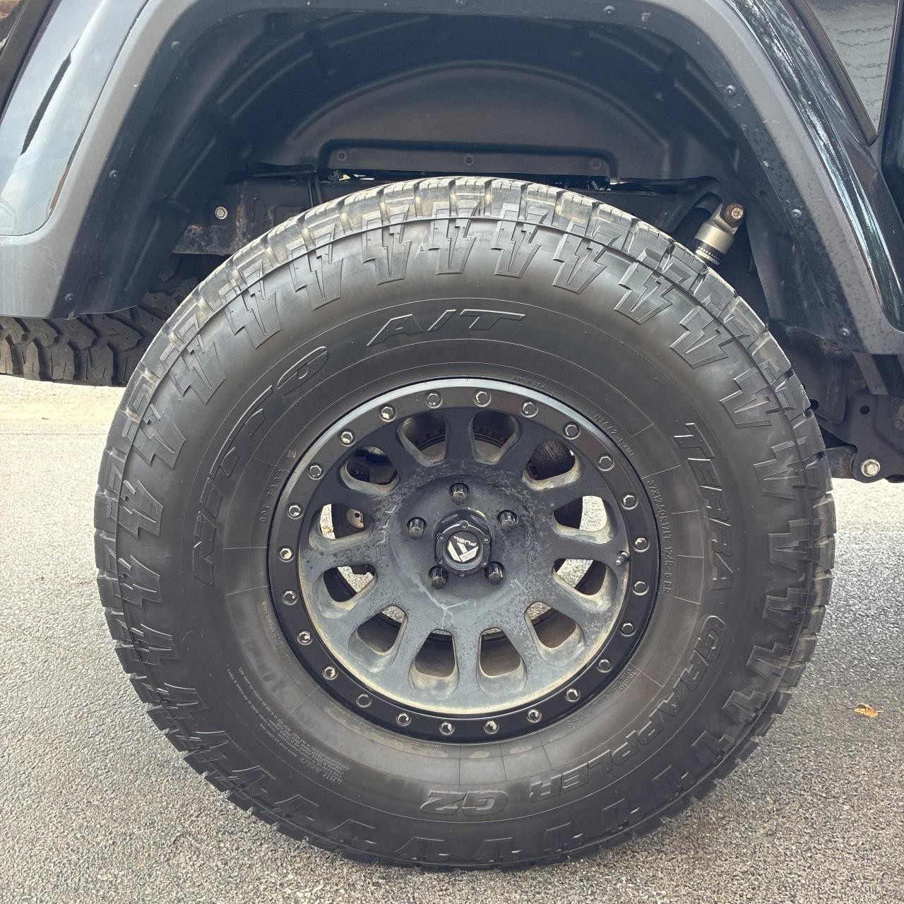 Jeep Gladiator Vehicle Full-screen Gallery Image 21