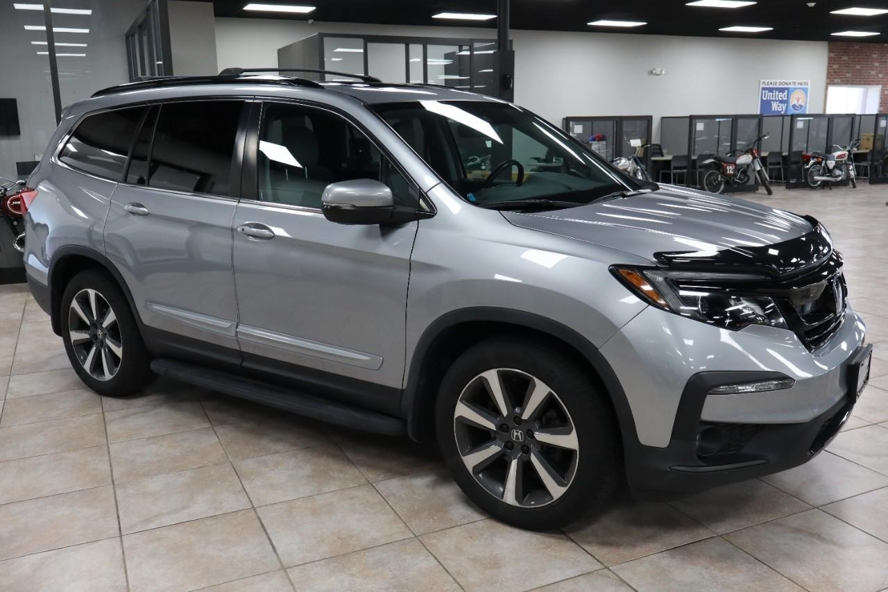 Honda Pilot Vehicle Full-screen Gallery Image 8