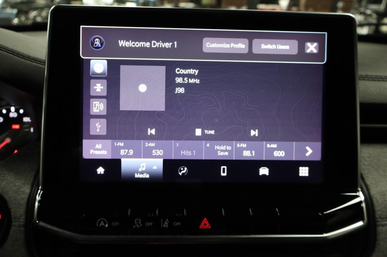 Jeep Compass Vehicle Full-screen Gallery Image 17