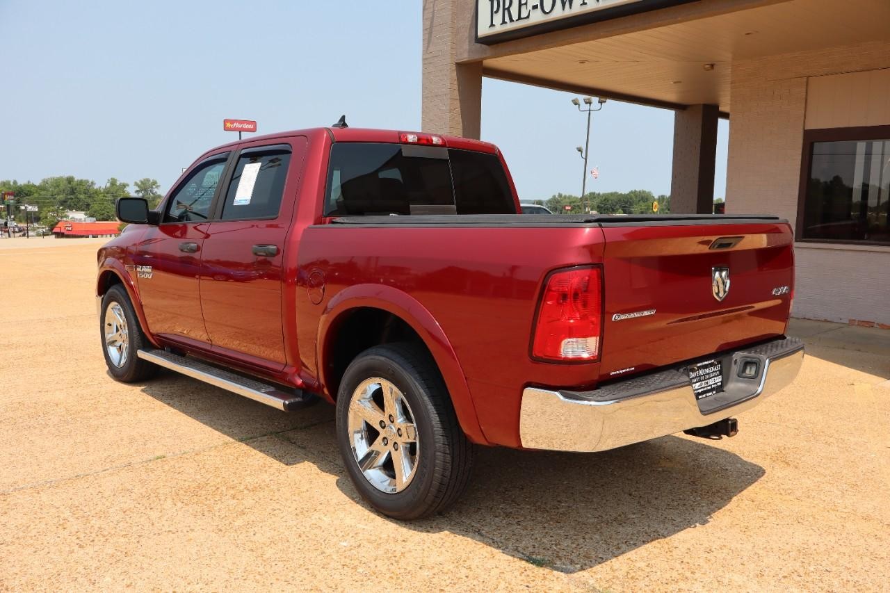 Ram 1500 Vehicle Full-screen Gallery Image 3