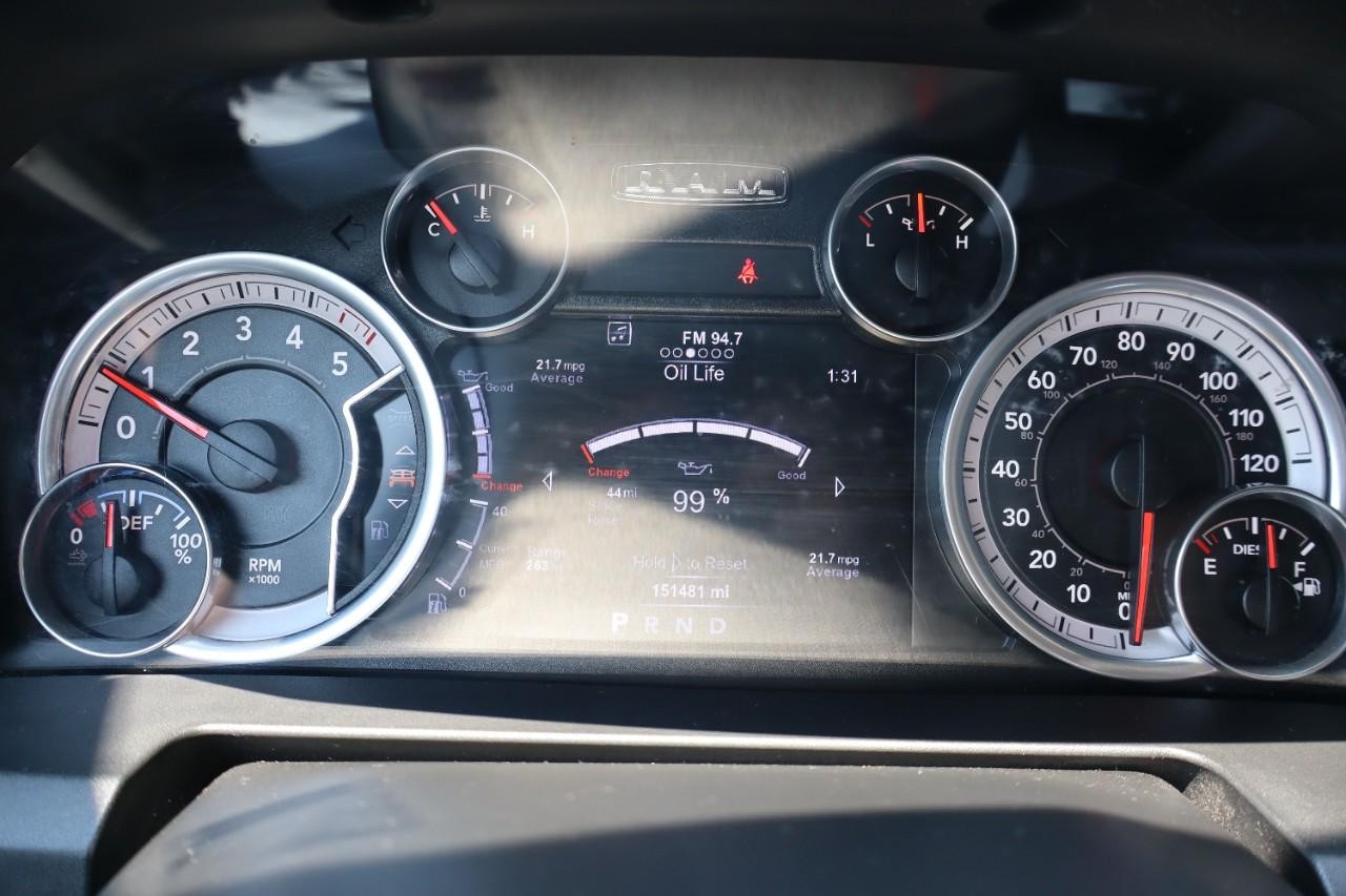 Ram 1500 Vehicle Full-screen Gallery Image 15