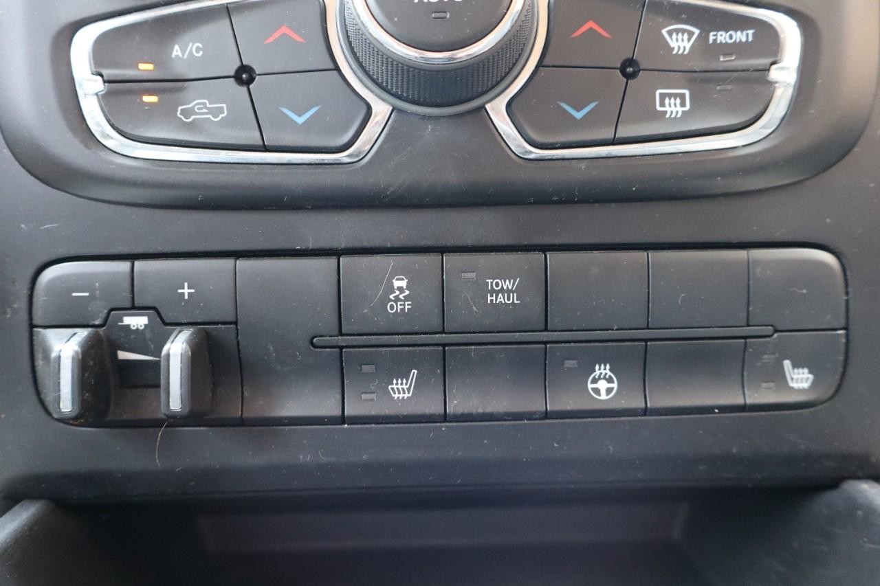 Ram 1500 Vehicle Full-screen Gallery Image 20