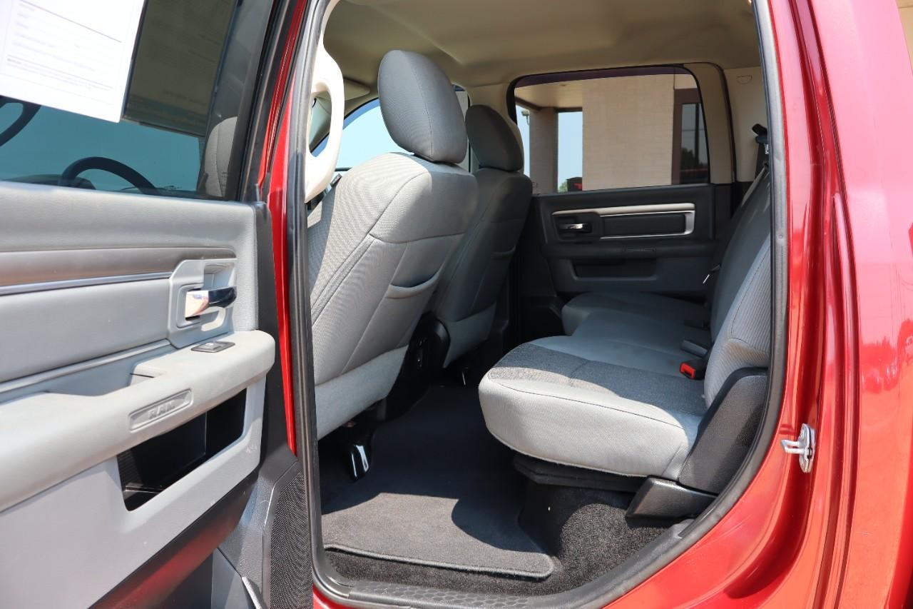 Ram 1500 Vehicle Full-screen Gallery Image 22