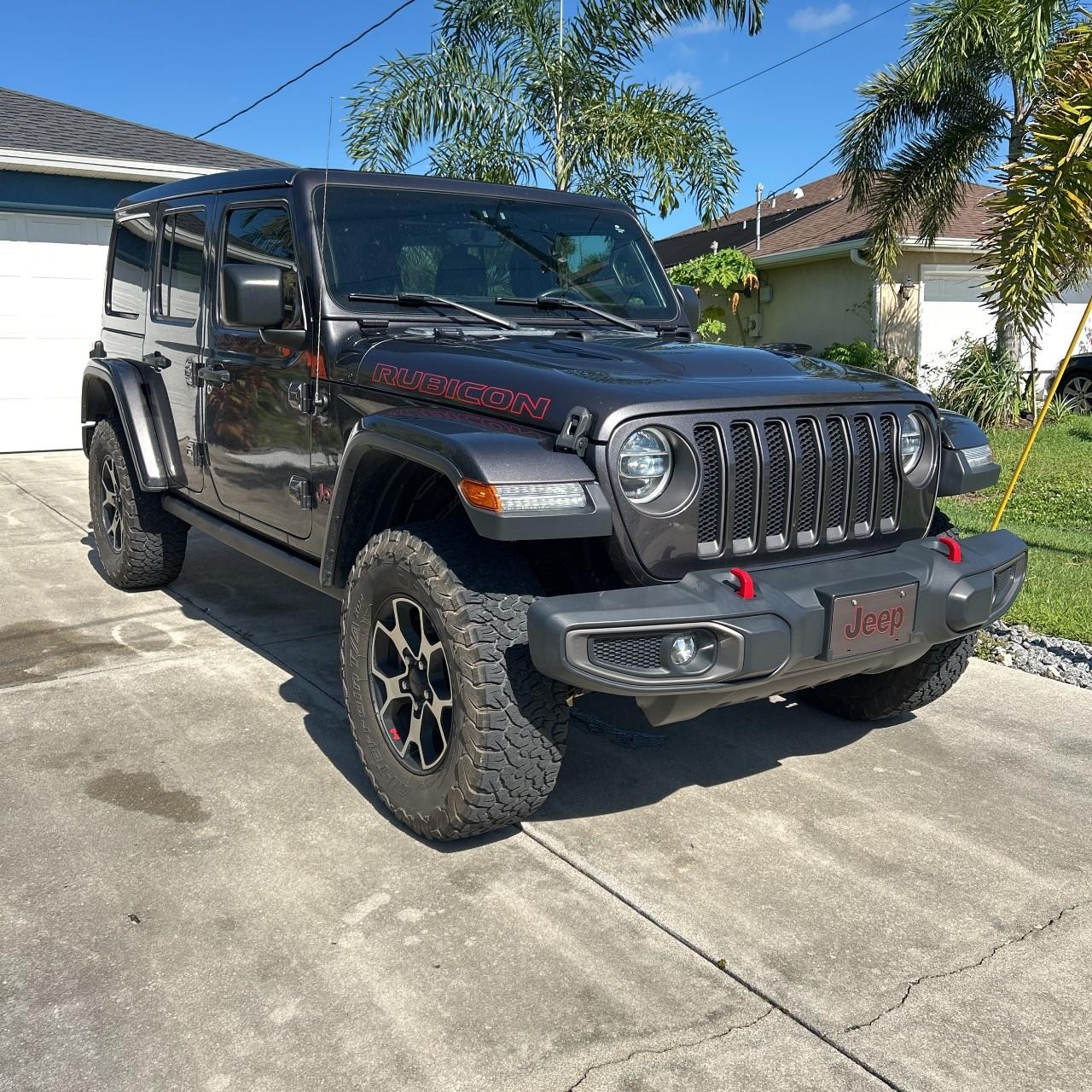 Jeep Wrangler Unlimited Vehicle Full-screen Gallery Image 7