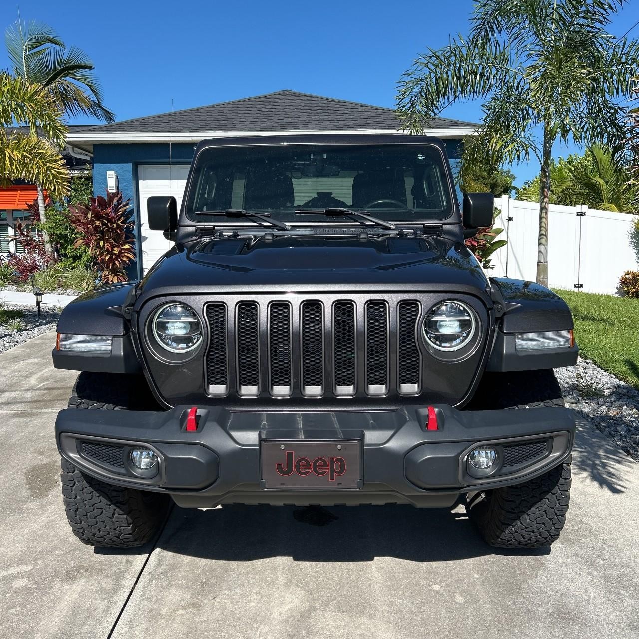 Jeep Wrangler Unlimited Vehicle Full-screen Gallery Image 8