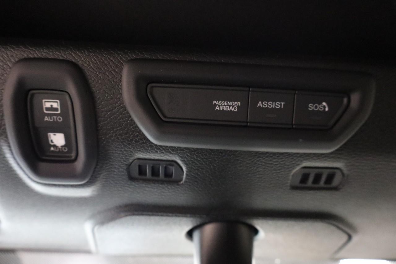 Jeep Wrangler Unlimited Vehicle Full-screen Gallery Image 17