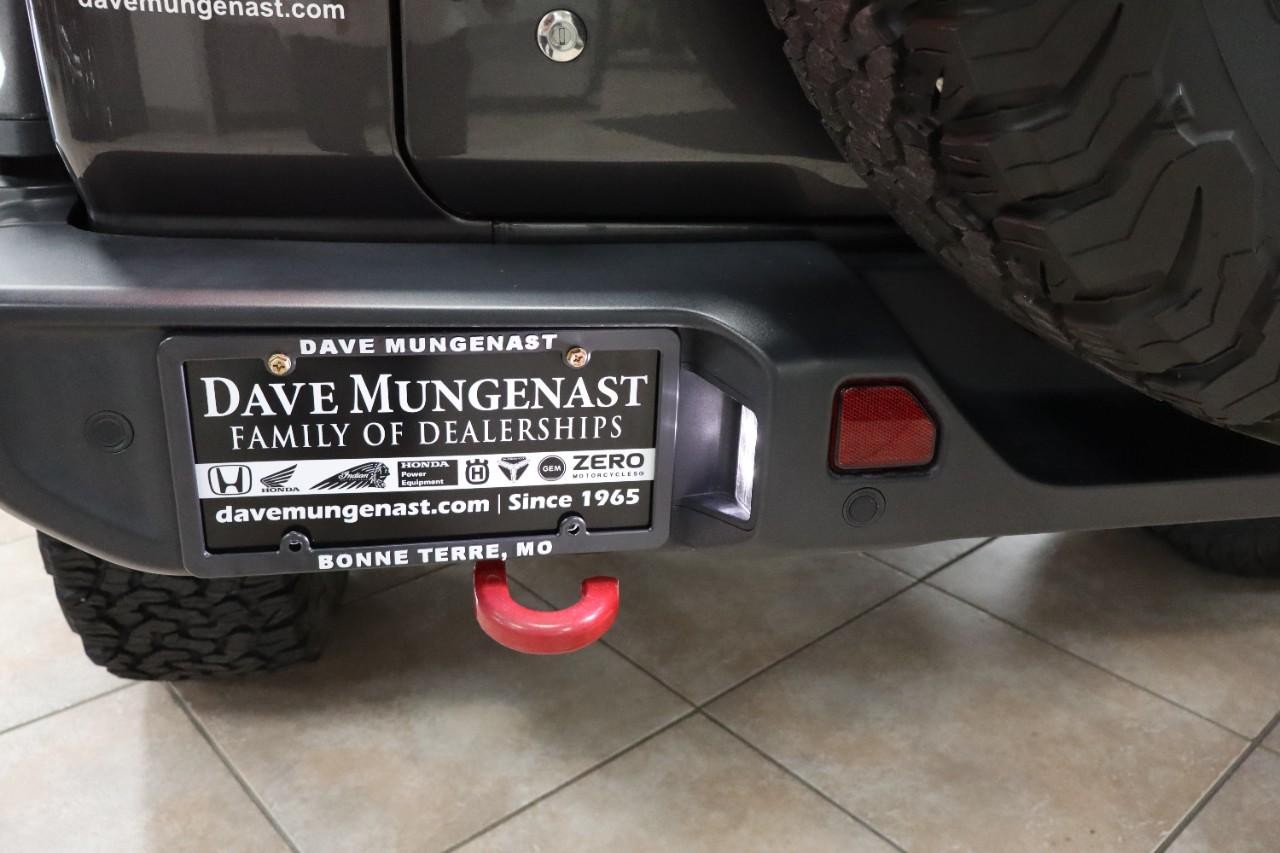Jeep Wrangler Unlimited Vehicle Full-screen Gallery Image 21