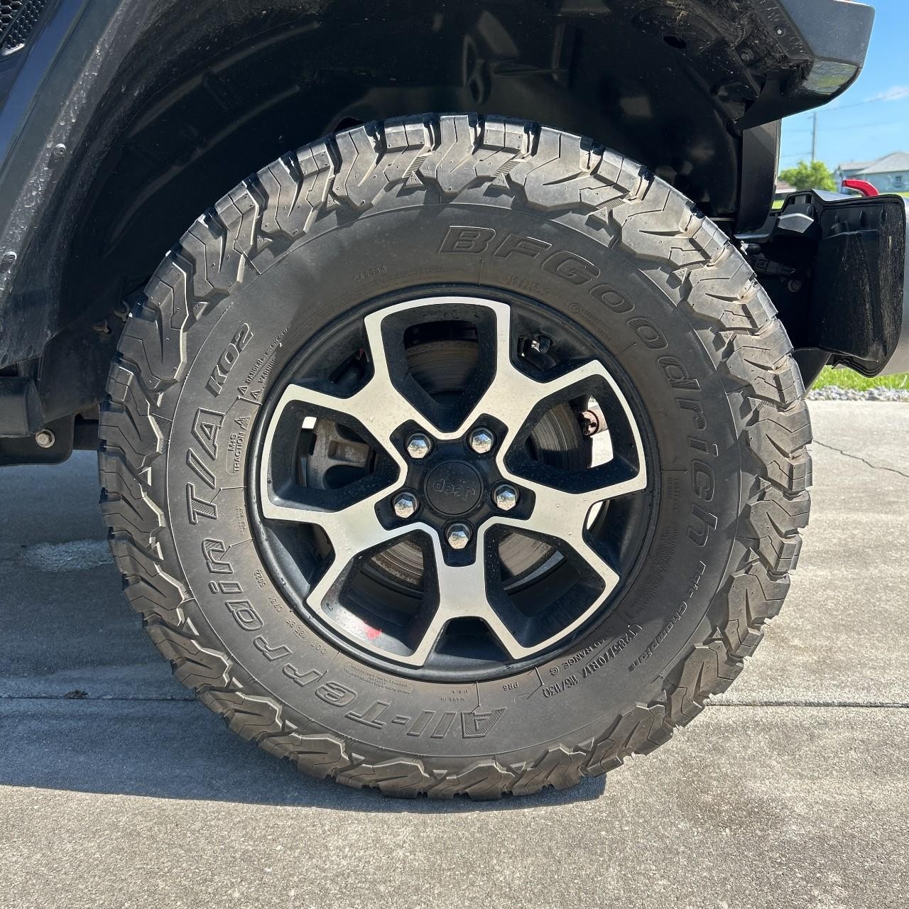 Jeep Wrangler Unlimited Vehicle Full-screen Gallery Image 26