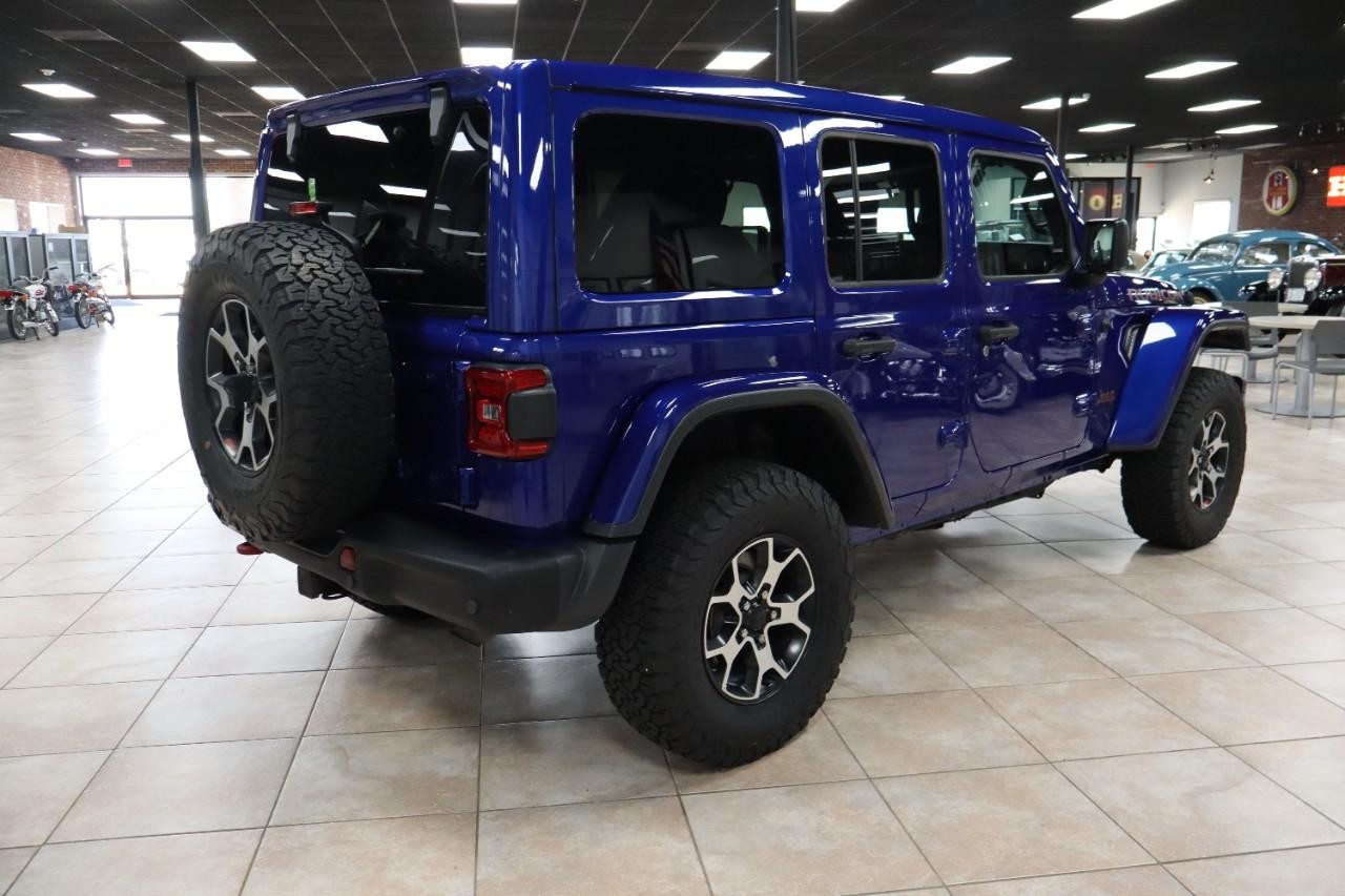 Jeep Wrangler Unlimited Vehicle Full-screen Gallery Image 5