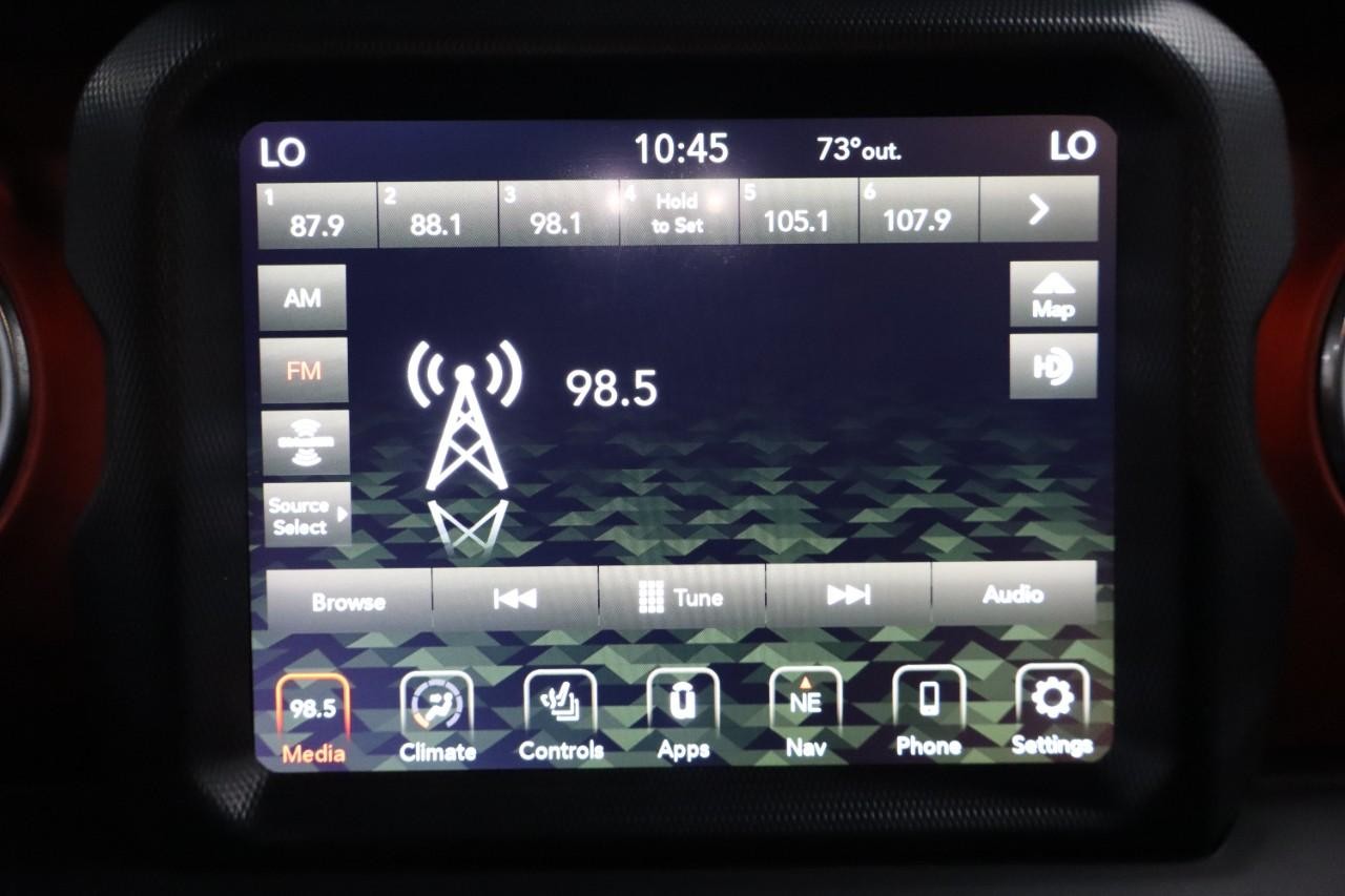 Jeep Wrangler Unlimited Vehicle Full-screen Gallery Image 18