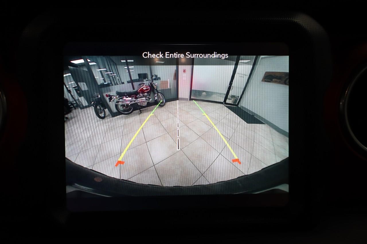 Jeep Wrangler Unlimited Vehicle Full-screen Gallery Image 19