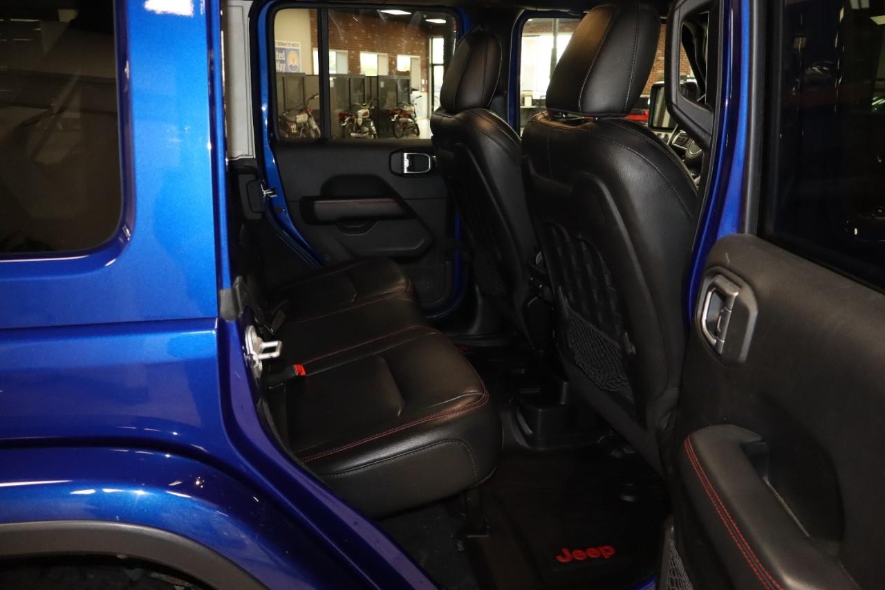Jeep Wrangler Unlimited Vehicle Full-screen Gallery Image 32