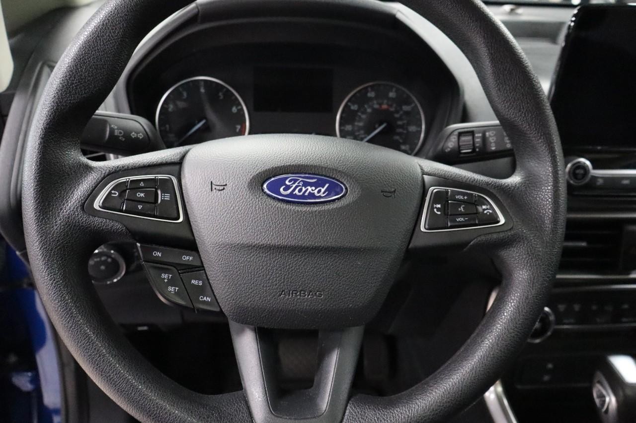 Ford EcoSport Vehicle Full-screen Gallery Image 14