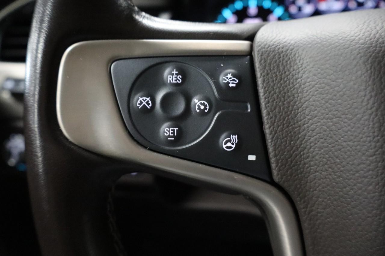 GMC Yukon Vehicle Full-screen Gallery Image 19