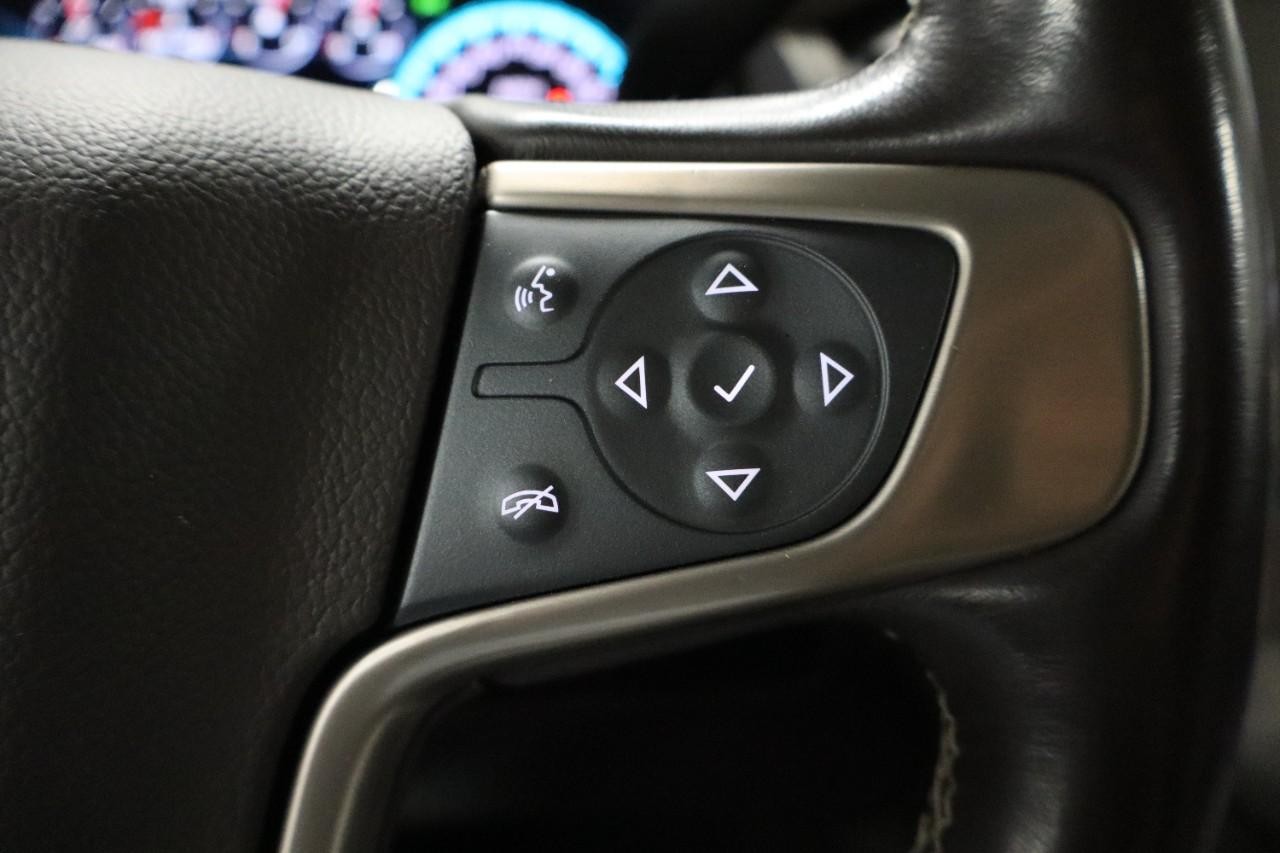 GMC Yukon Vehicle Full-screen Gallery Image 20