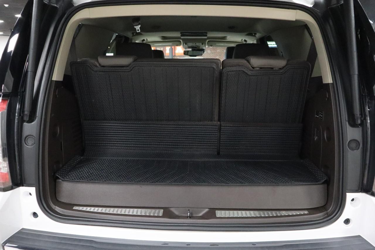 GMC Yukon Vehicle Full-screen Gallery Image 33