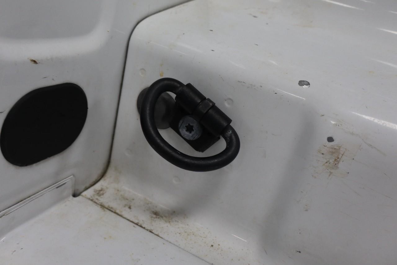 Jeep Gladiator Vehicle Full-screen Gallery Image 28