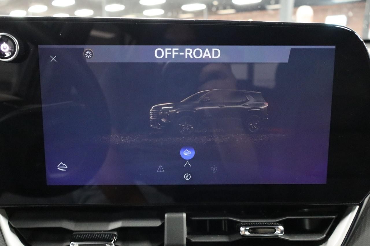 Chevrolet Equinox Vehicle Full-screen Gallery Image 26