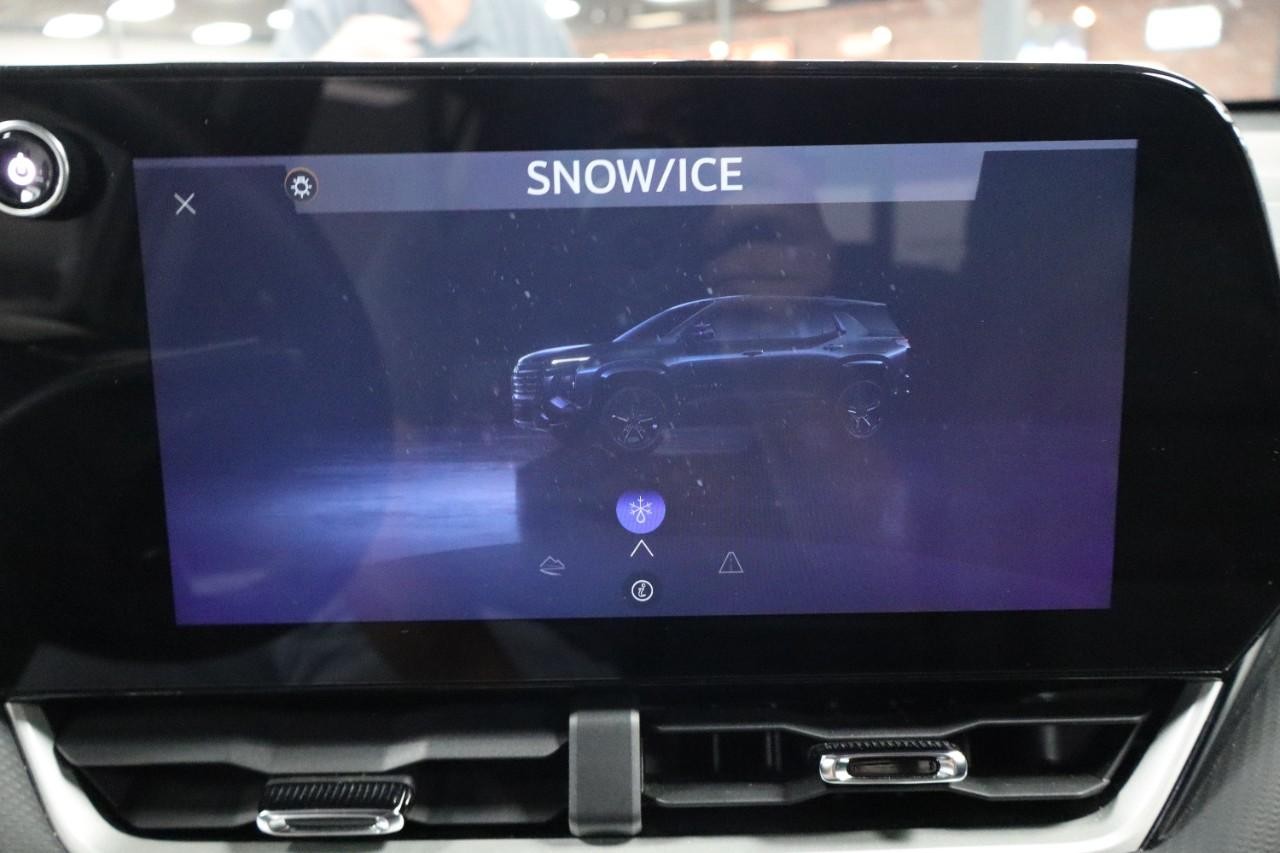Chevrolet Equinox Vehicle Full-screen Gallery Image 27