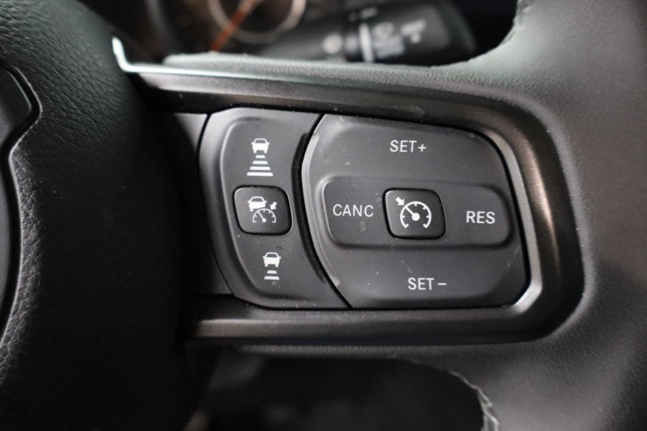 Jeep Gladiator Vehicle Full-screen Gallery Image 14