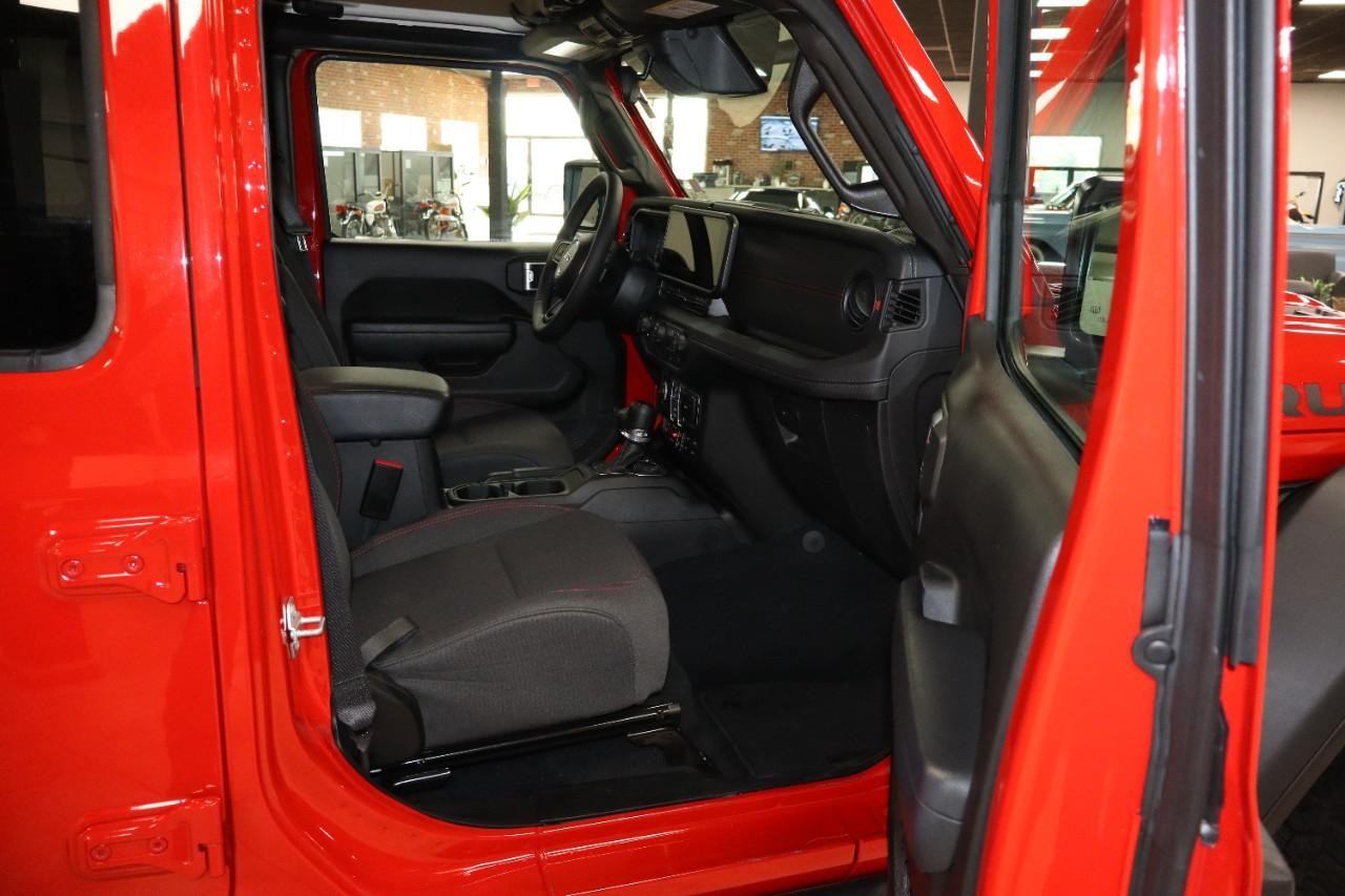 Jeep Gladiator Vehicle Full-screen Gallery Image 24