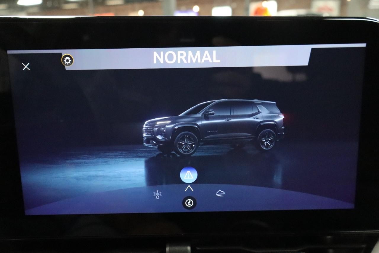 Chevrolet Equinox Vehicle Full-screen Gallery Image 20