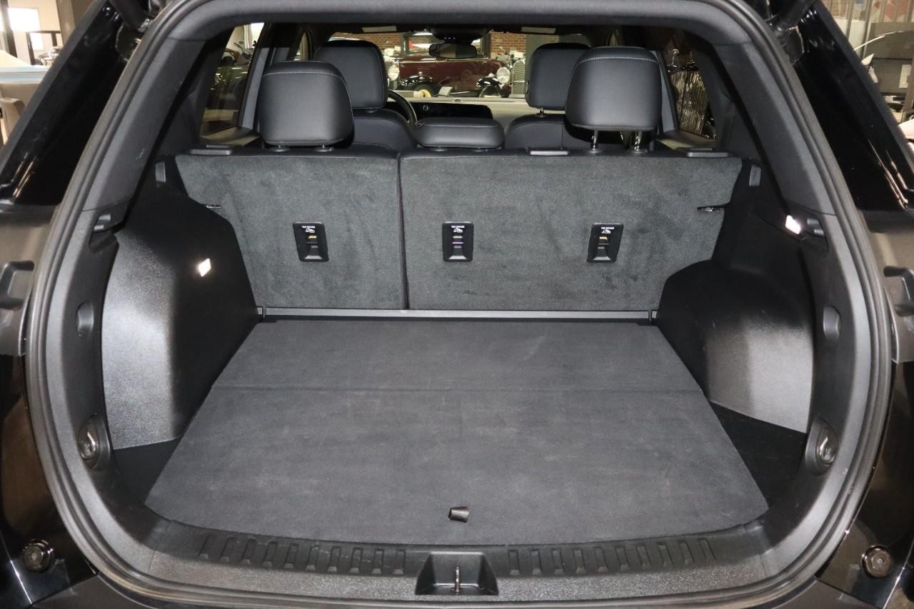 Chevrolet Equinox Vehicle Full-screen Gallery Image 29