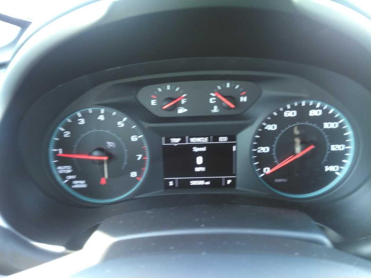 Chevrolet Malibu Vehicle Full-screen Gallery Image 4