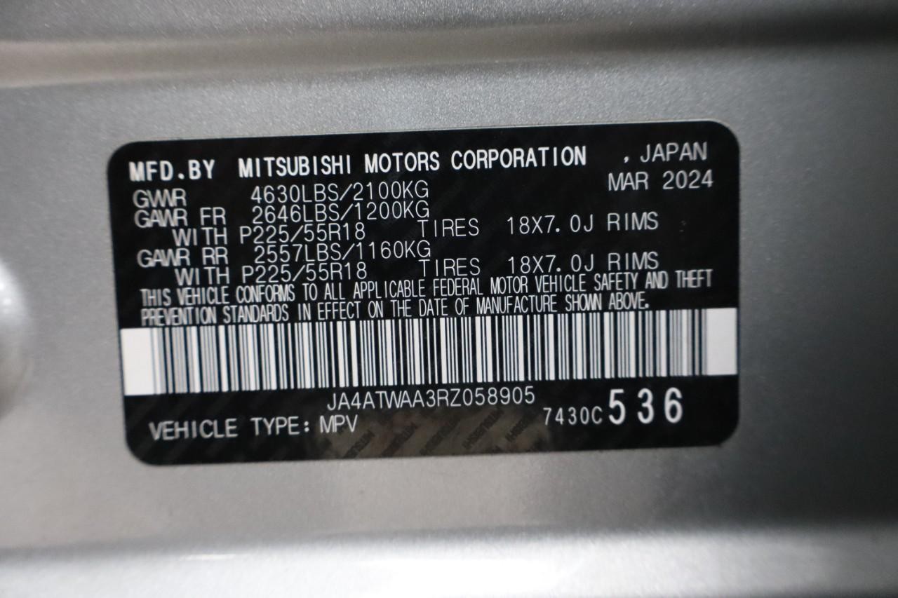 Mitsubishi Eclipse Cross Vehicle Full-screen Gallery Image 35