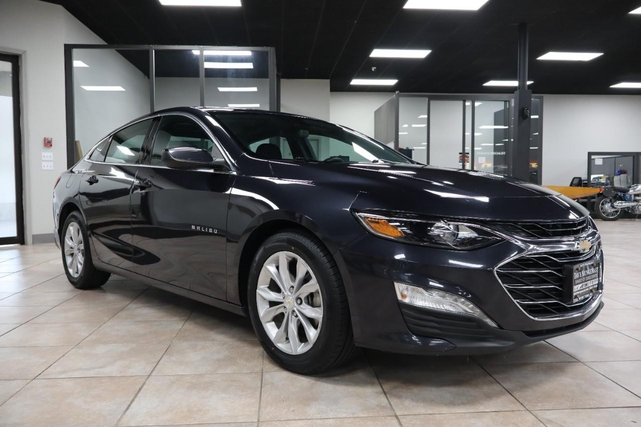 Chevrolet Malibu Vehicle Full-screen Gallery Image 7