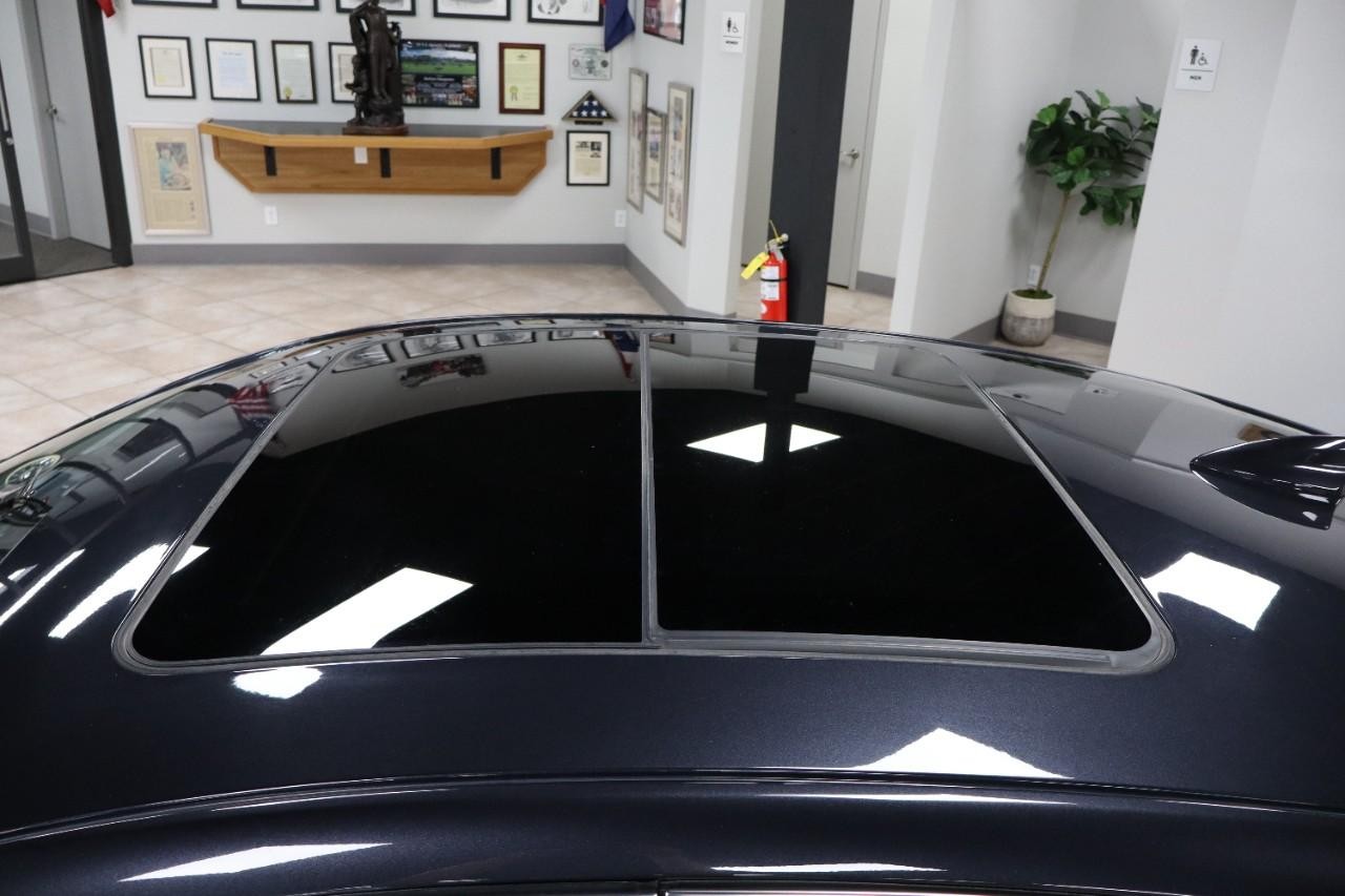 Chevrolet Malibu Vehicle Full-screen Gallery Image 9