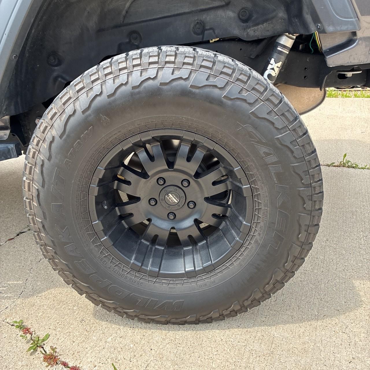Jeep Wrangler Vehicle Full-screen Gallery Image 19