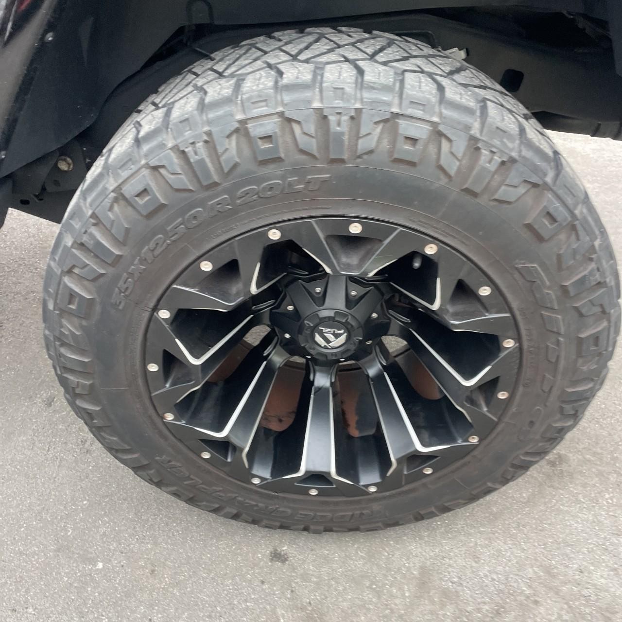 Jeep Wrangler Unlimited Vehicle Full-screen Gallery Image 19