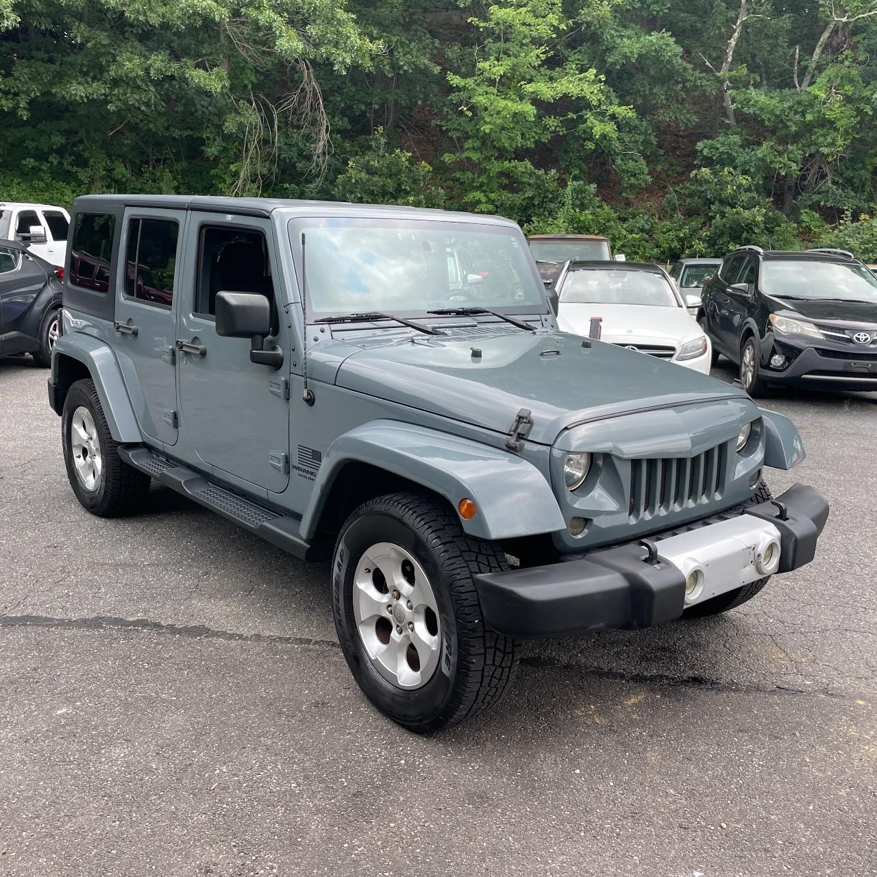 Jeep Wrangler Unlimited Vehicle Full-screen Gallery Image 7