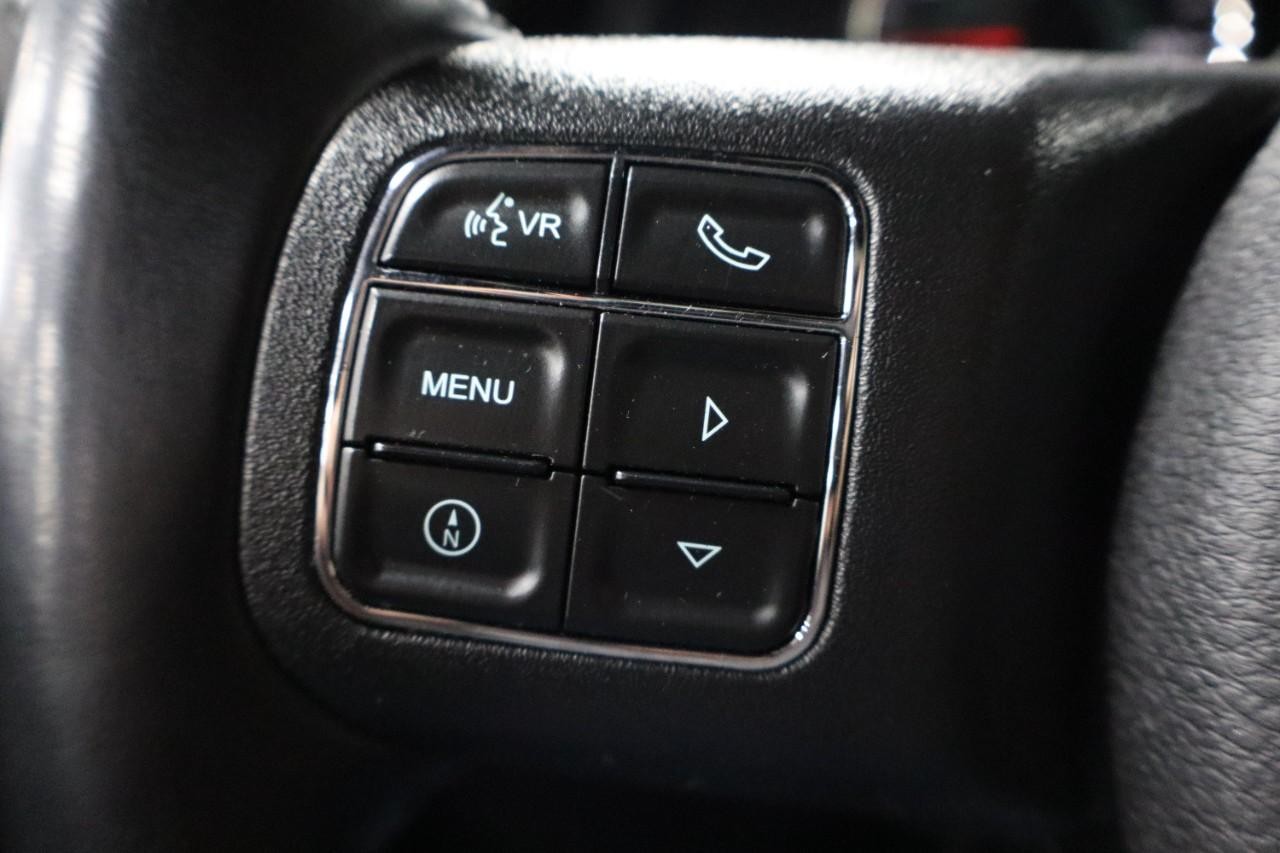 Jeep Wrangler Unlimited Vehicle Full-screen Gallery Image 14