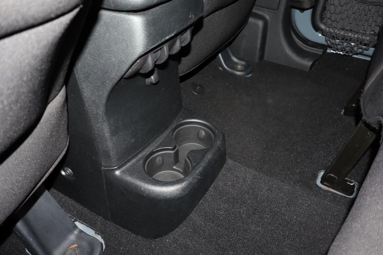Jeep Wrangler Unlimited Vehicle Full-screen Gallery Image 22